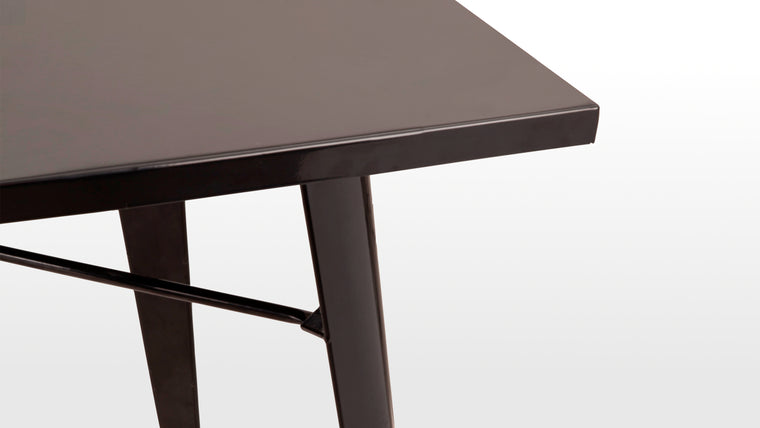 Durable Piece | Constructed from the highest quality steel, this table features a powder coated finish, meaning enhanced protection from scratches, stains, and humidity for the ultimate life-ready piece.  
