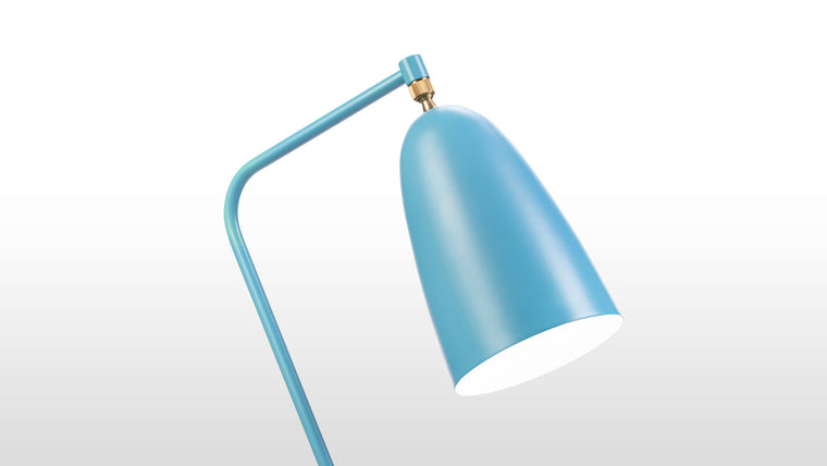 CUSTOMIZED LIGHTING | Thanks to its convenient swiveling head, the Cicada Floor Lamp provides glare-free illumination right where you need it. Ideal for living areas, studies and offices, the lamp easily adjusts for virtually any task.
