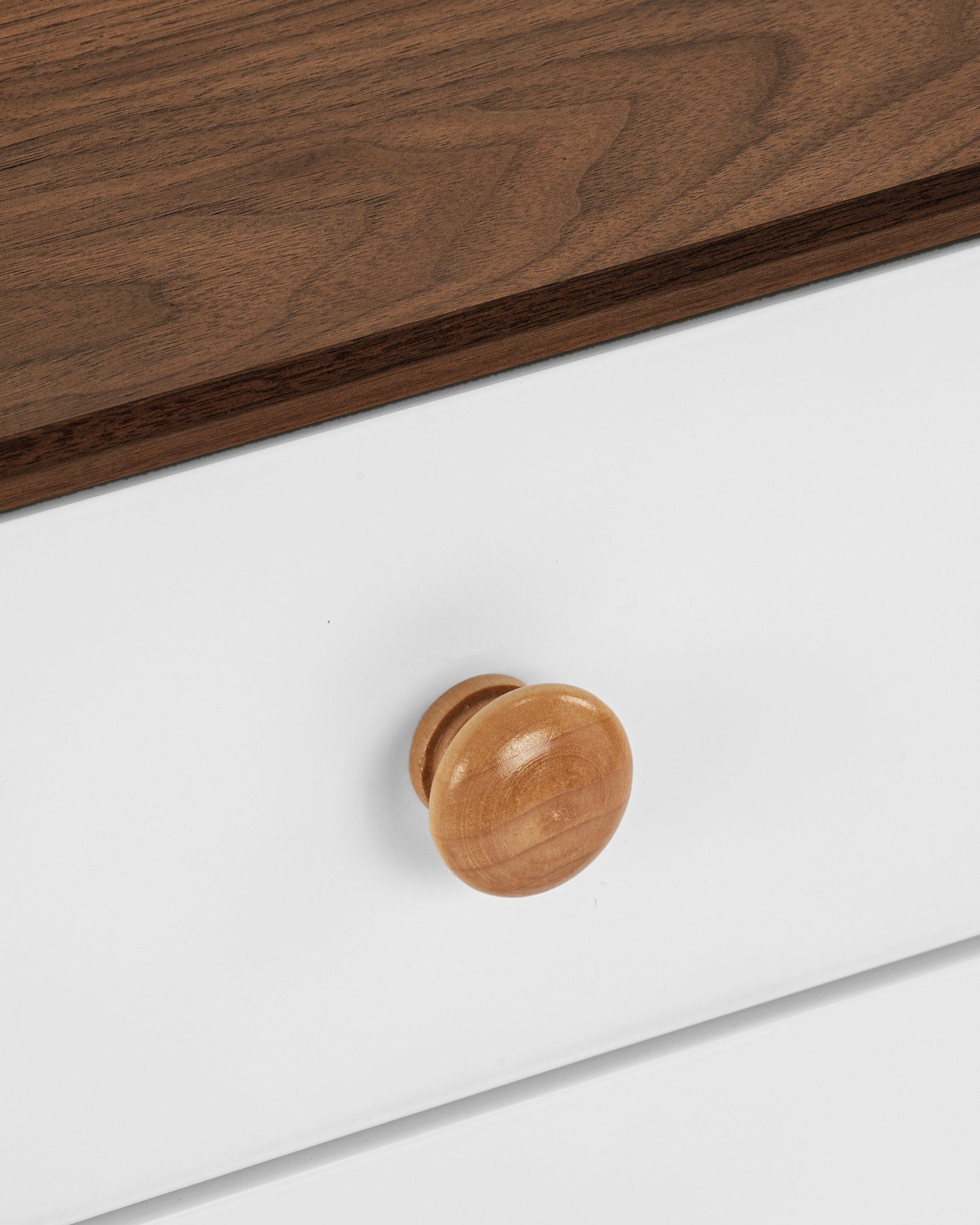 Finn Juhl Small Credenza, Walnut – Interior Icons