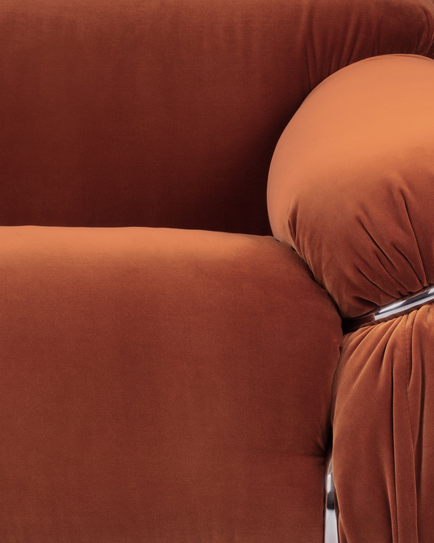 Sesann Lounge Chair, Spice Velvet – Interior Icons