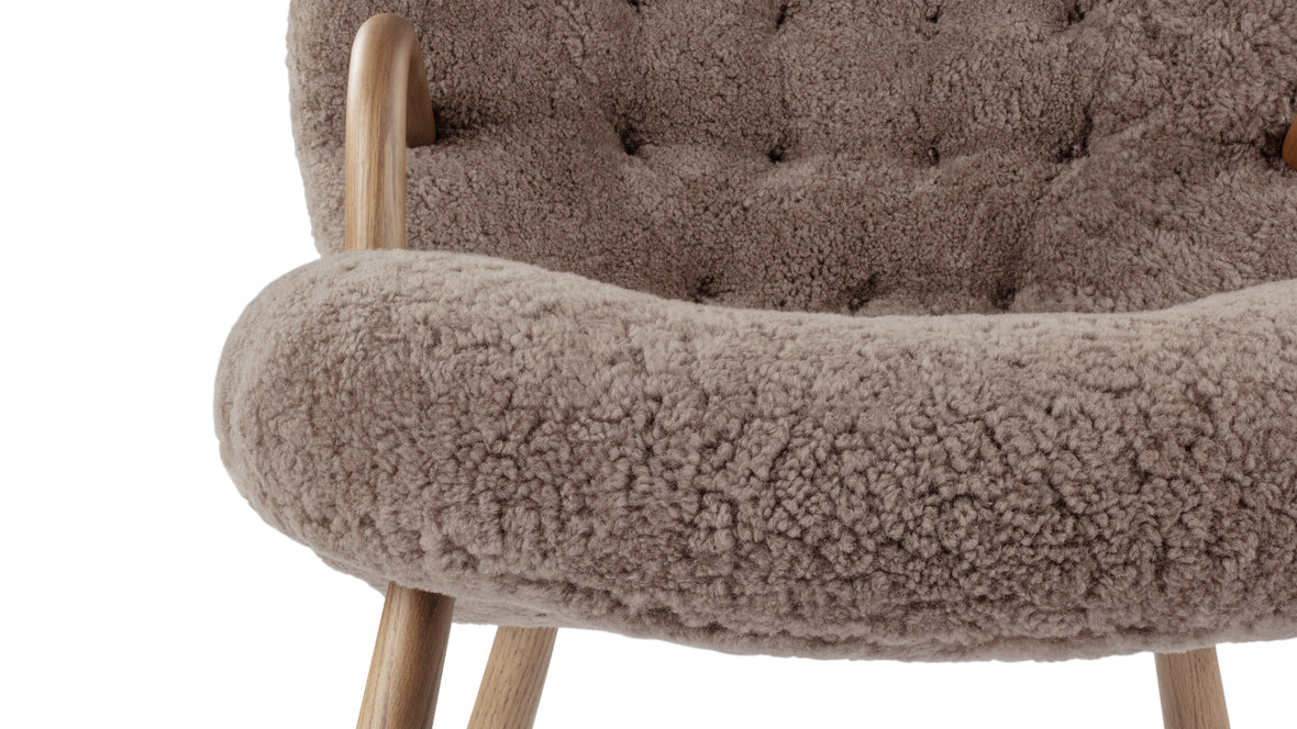 Clam - Clam Chair, Cappuccino Luxe Sheepskin