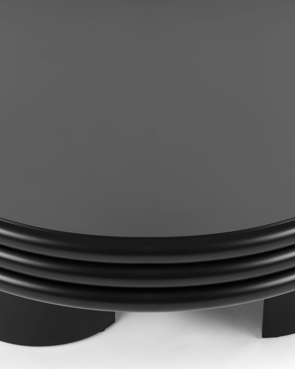 Pascal Round Coffee Table, Low, Black – Interior Icons