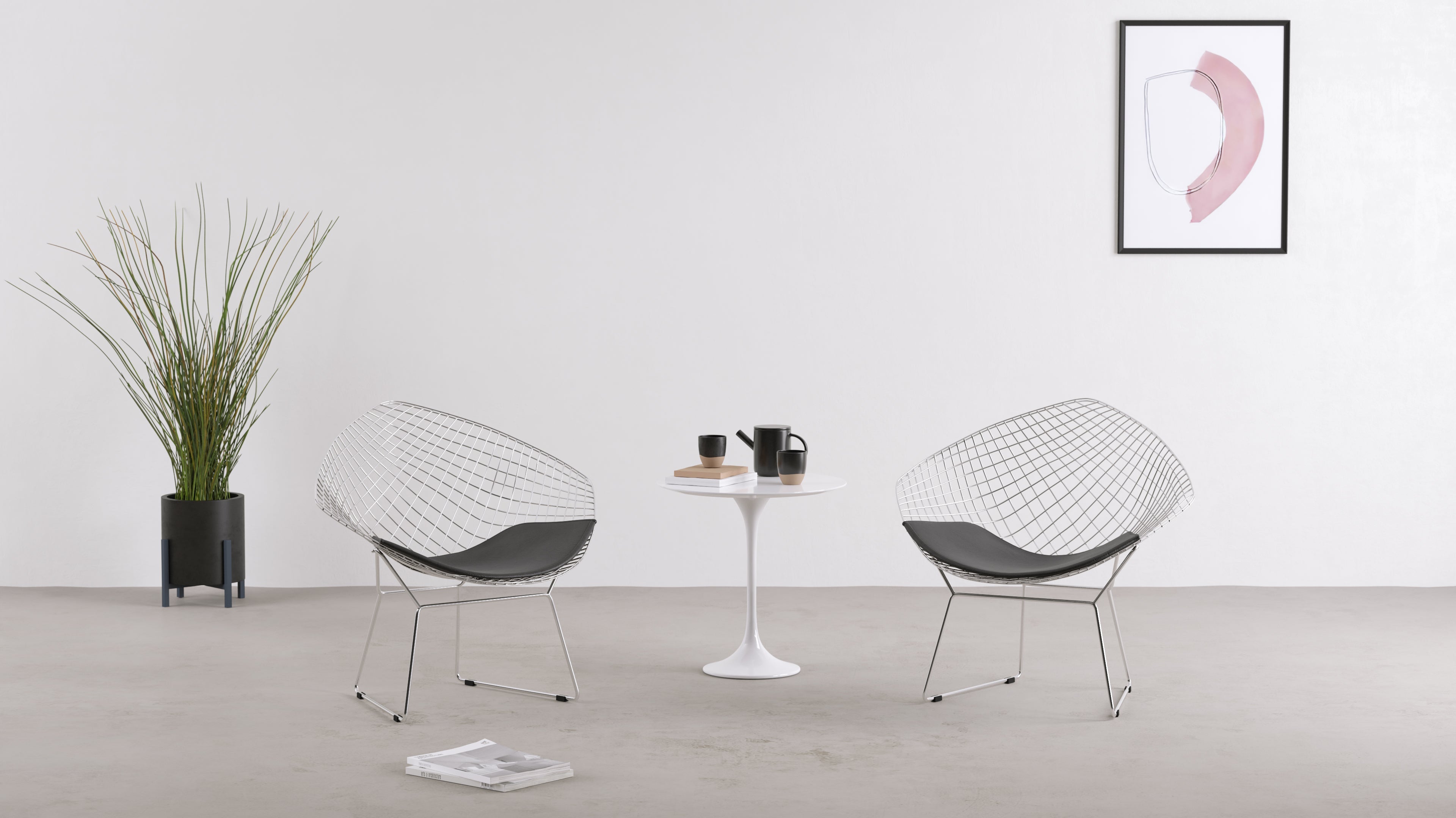 Chrome lounge online chair