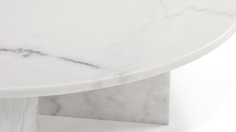 TIMELESS STYLE | Whether your style is classic or contemporary, the timeless appeal of marble allows the Olivia coffee table to fit seamlessly into any interior. This beautiful piece can adapt to different settings with ease, and is a versatile table to style.
