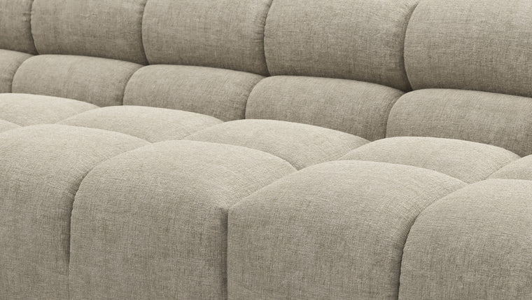 STYLISH SILHOUETTE | Striking the perfect balance between relaxed and refined, the hallmarks of the Tufted are its restrained curves and contours. Equally at home in contemporary and retro settings, this versatile piece will draw the eye and invite you in.
