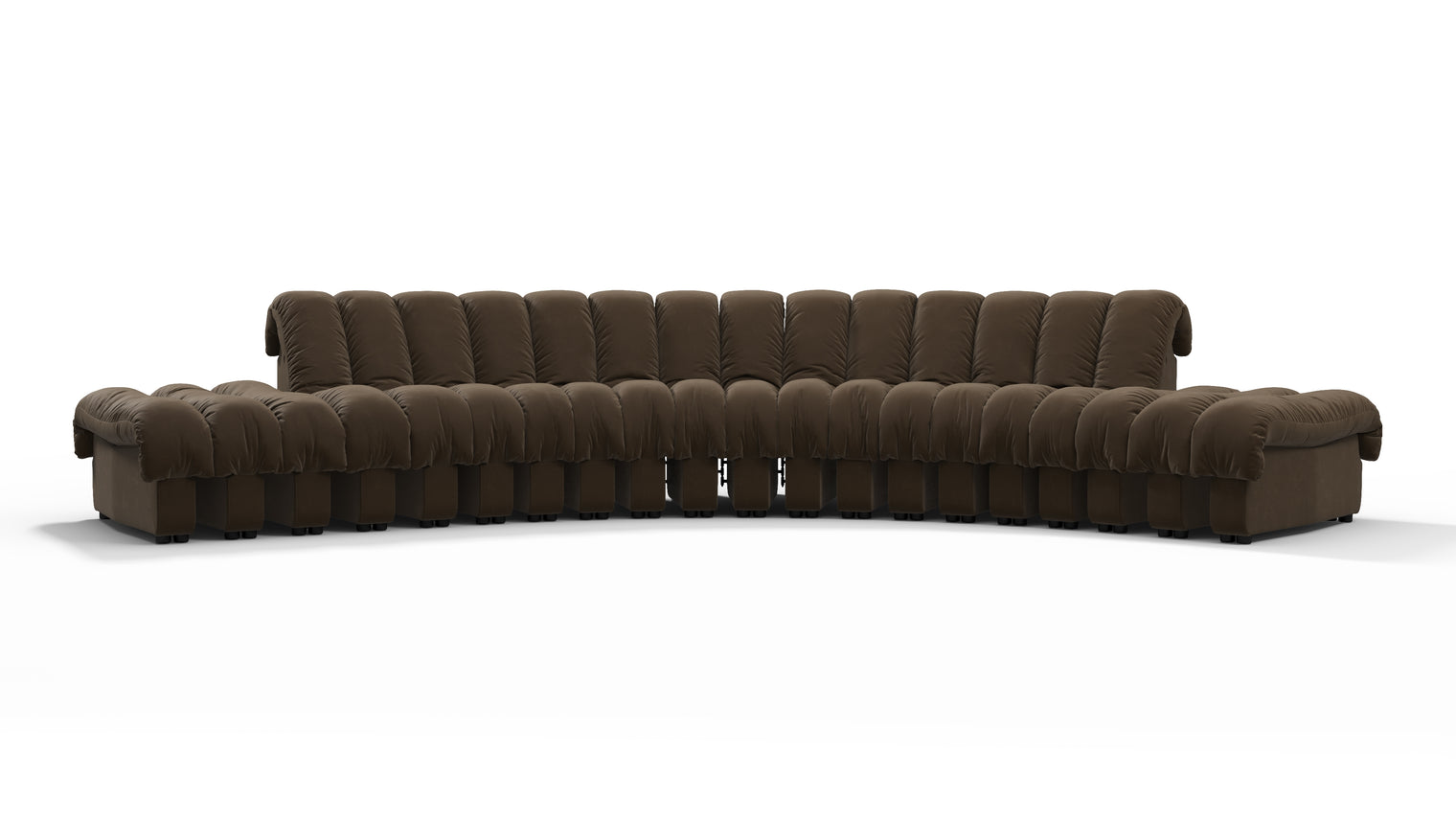 Chic Sectional | Introducing the DS 600 Sofa, an icon of avant-garde design and a true testament to the visionary design. Inspired by designs of the 1970s, this sofa revolutionizes the concept of modular seating, pushing boundaries and redefining the possibilities of contemporary furniture.
