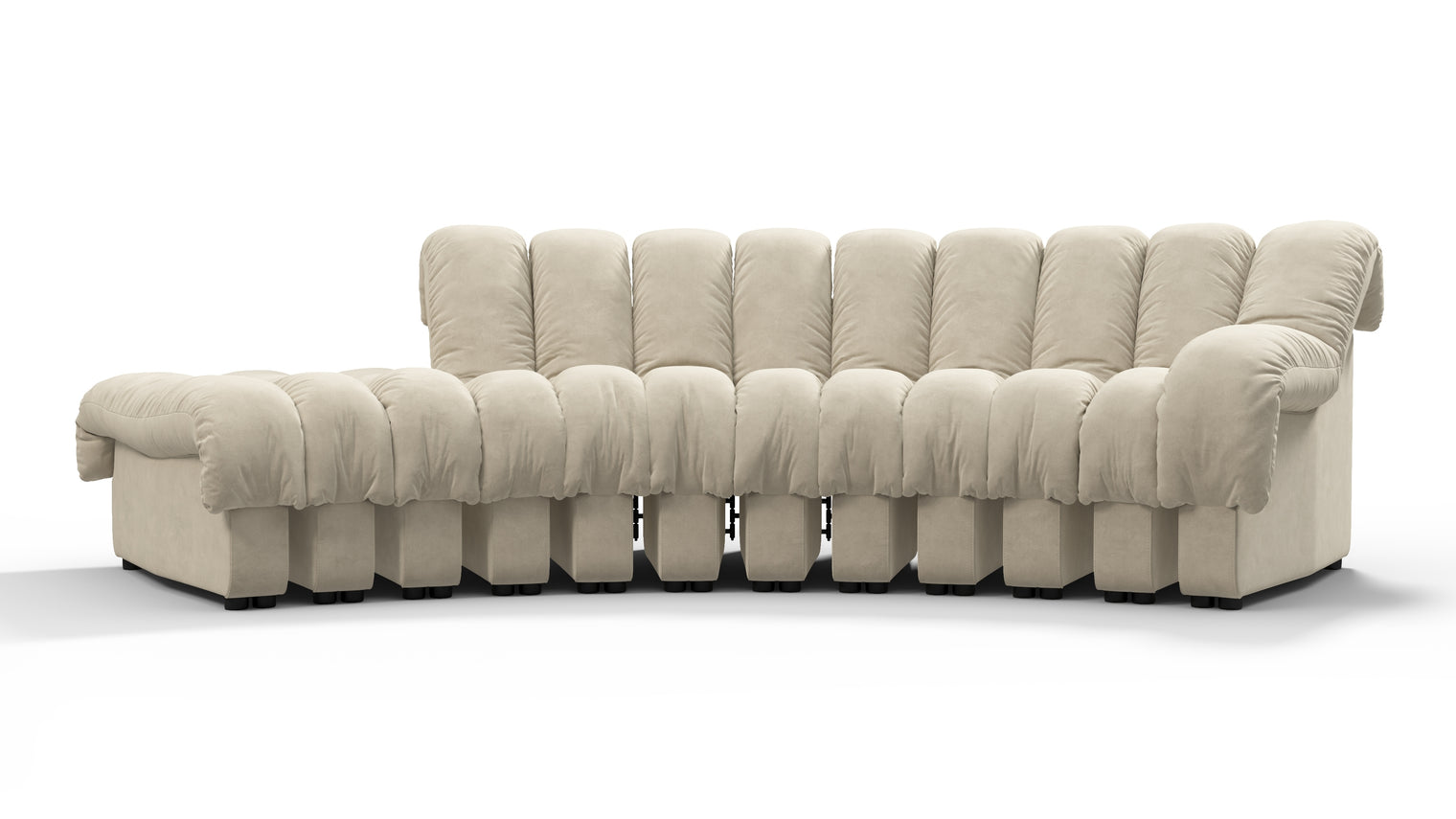 Chic Sectional | Introducing the DS 600 Sofa, an icon of avant-garde design and a true testament to the visionary design. Inspired by designs of the 1970s, this sofa revolutionizes the concept of modular seating, pushing boundaries and redefining the possibilities of contemporary furniture.
