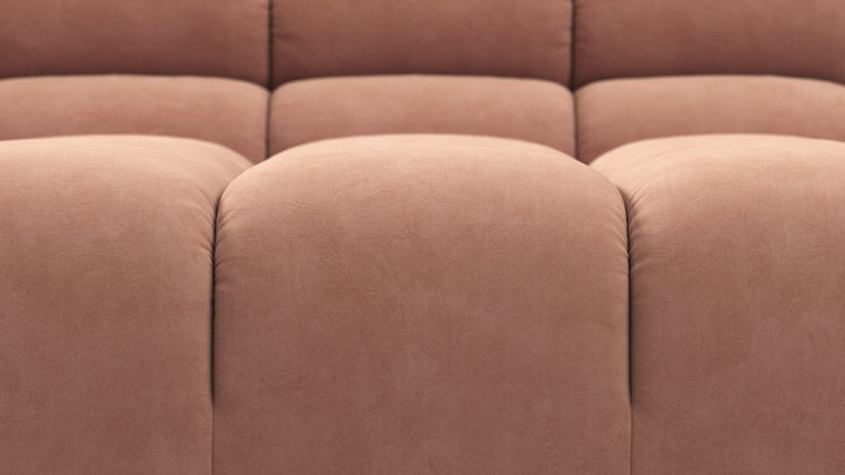 MODULAR MASTERPIECE | A modern take on 70s design, this cloud-like sectional is all about leisurely lounging. Its relaxed, playful aesthetic is adored around the world.
