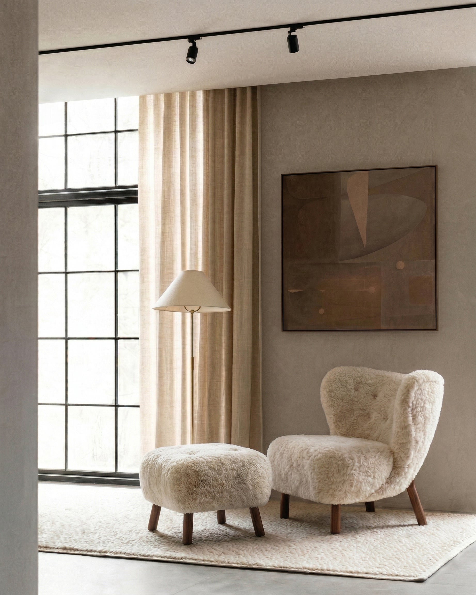 ホメオスタイル☆高級カシミア ポンチョ タヌキファー 42 Petra Ottoman, White Long Hair Sherpa and Walnut – Interior Icons
