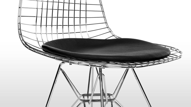 Comfort meets Craftsmanship | Precision-welded steel makes up the ergonomic wire frame of this chair. Paired with a classic leather seat, for everyday comfort, the Wire chair is beloved for its fusion of engineering acumen and style.  
